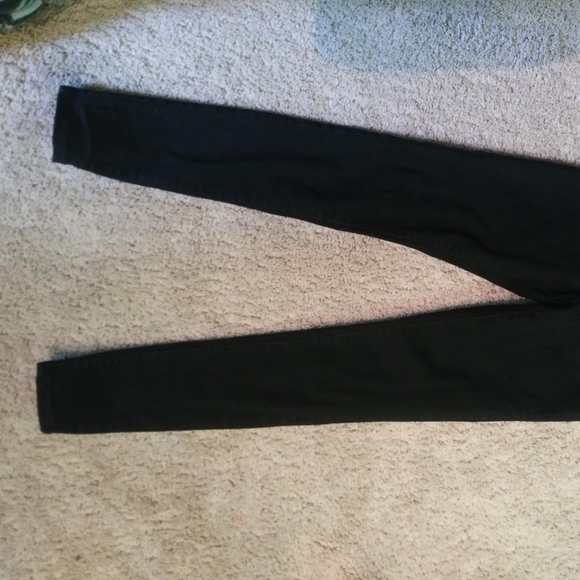 Old Navy Rockstar Super Skinny Mid-rise Jeans - Picture 3 of 4